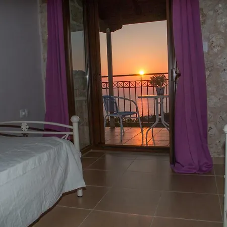 בית הארחה Beautiful Sunset Athánion